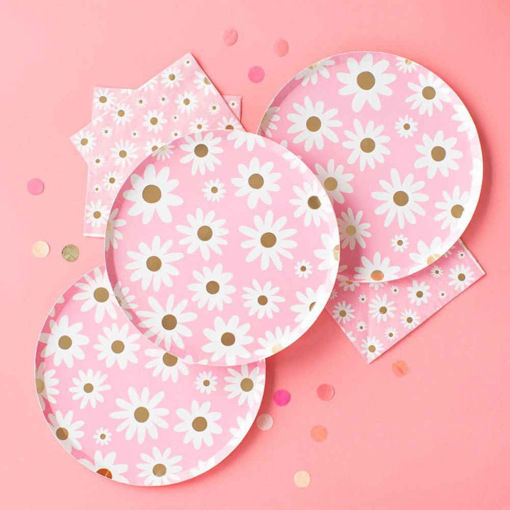 Peace and Love Large Daisy Napkins- 16 pk